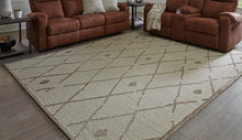 Load image into Gallery viewer, Guyford Large Rug
