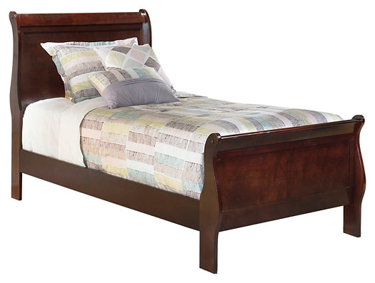 Alisdair Twin Sleigh Bed with Dresser